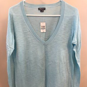 Eddie Bauer lightweight sweater, women's medium